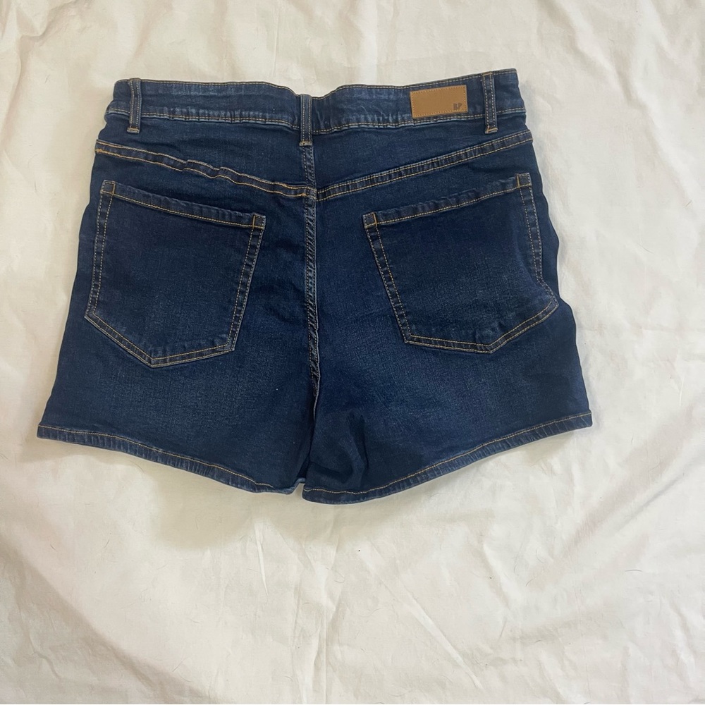 BP High Rise Jean Short - Picture 2 of 7